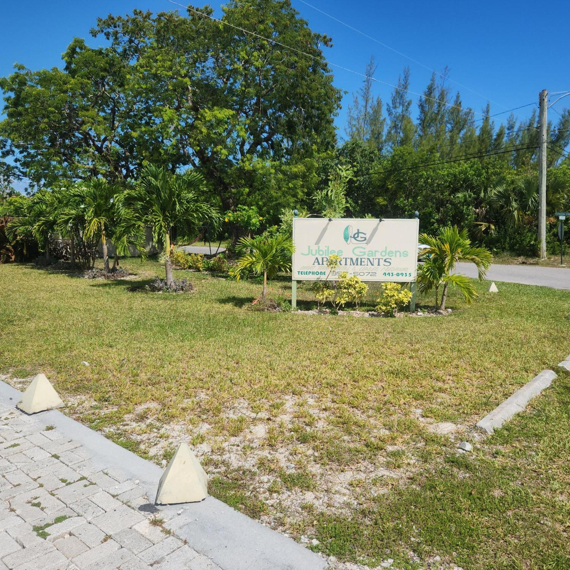 Jubilee Gardens Freeport Hotel Eksteriør billede